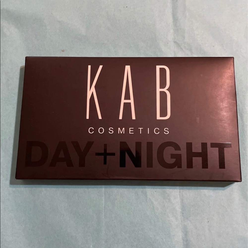 KAB Cosmetics Day + Night eyeshadow palette